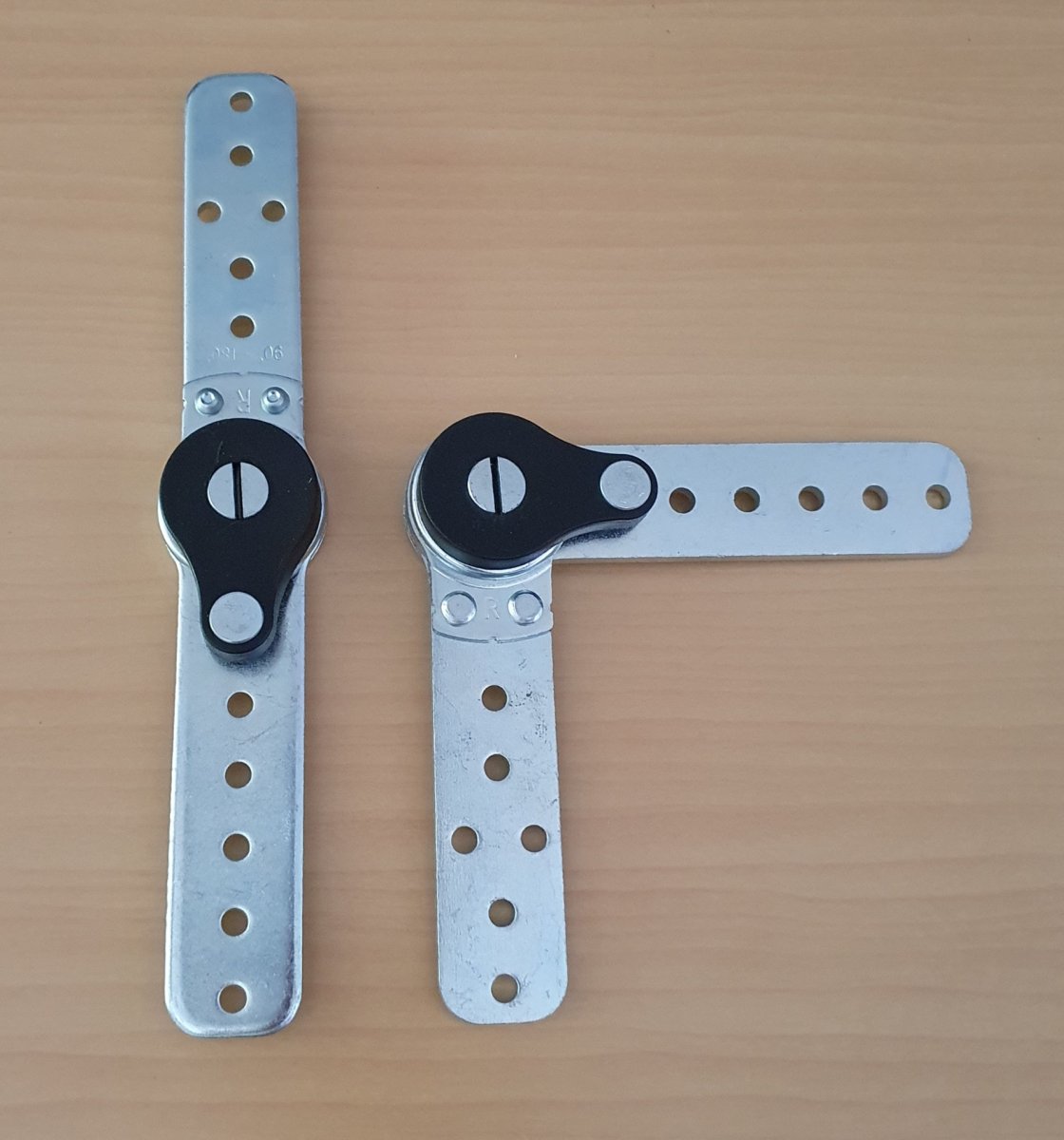 ARTICULATIE REGLABILA A04-SK156-2D