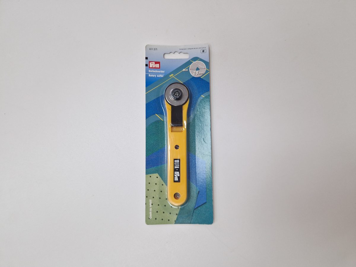 Cutter CR10 - manual MINI 101131 cutit 28mm