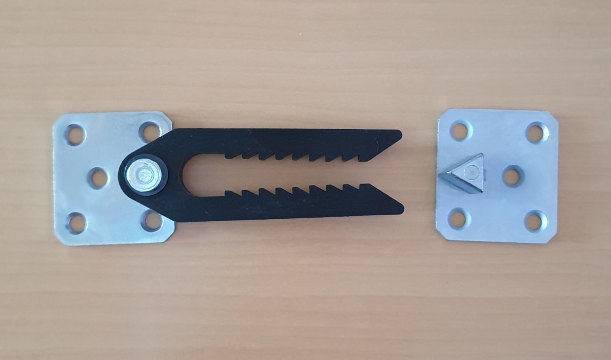ELEMENTE DE CUPLARE tip crocodil EB1325