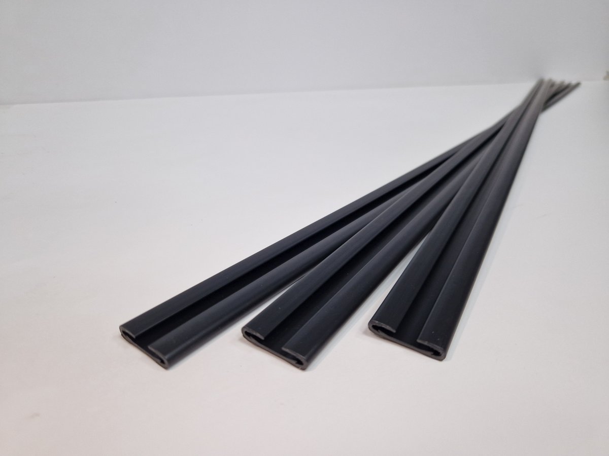 P09 Profil dublu 20232-S000 negru
