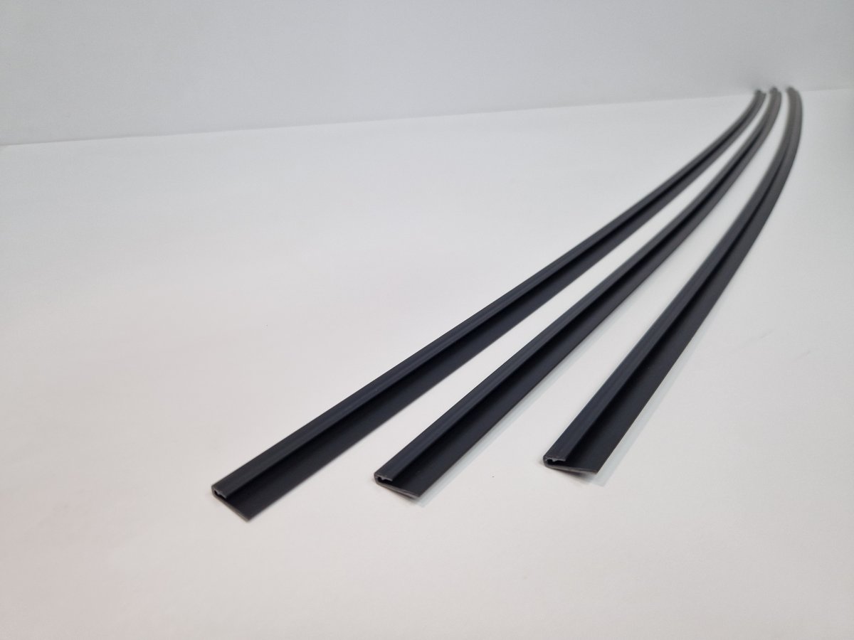 P08 Profil simplu 2271-000 negru