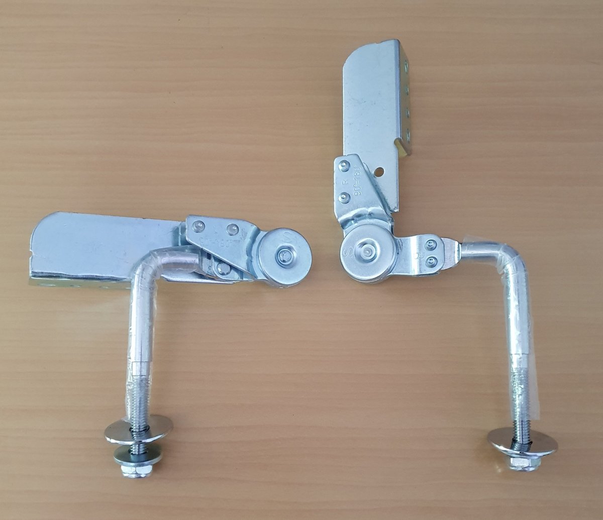 TETIERA REGLABILA T03-SK166-1C
