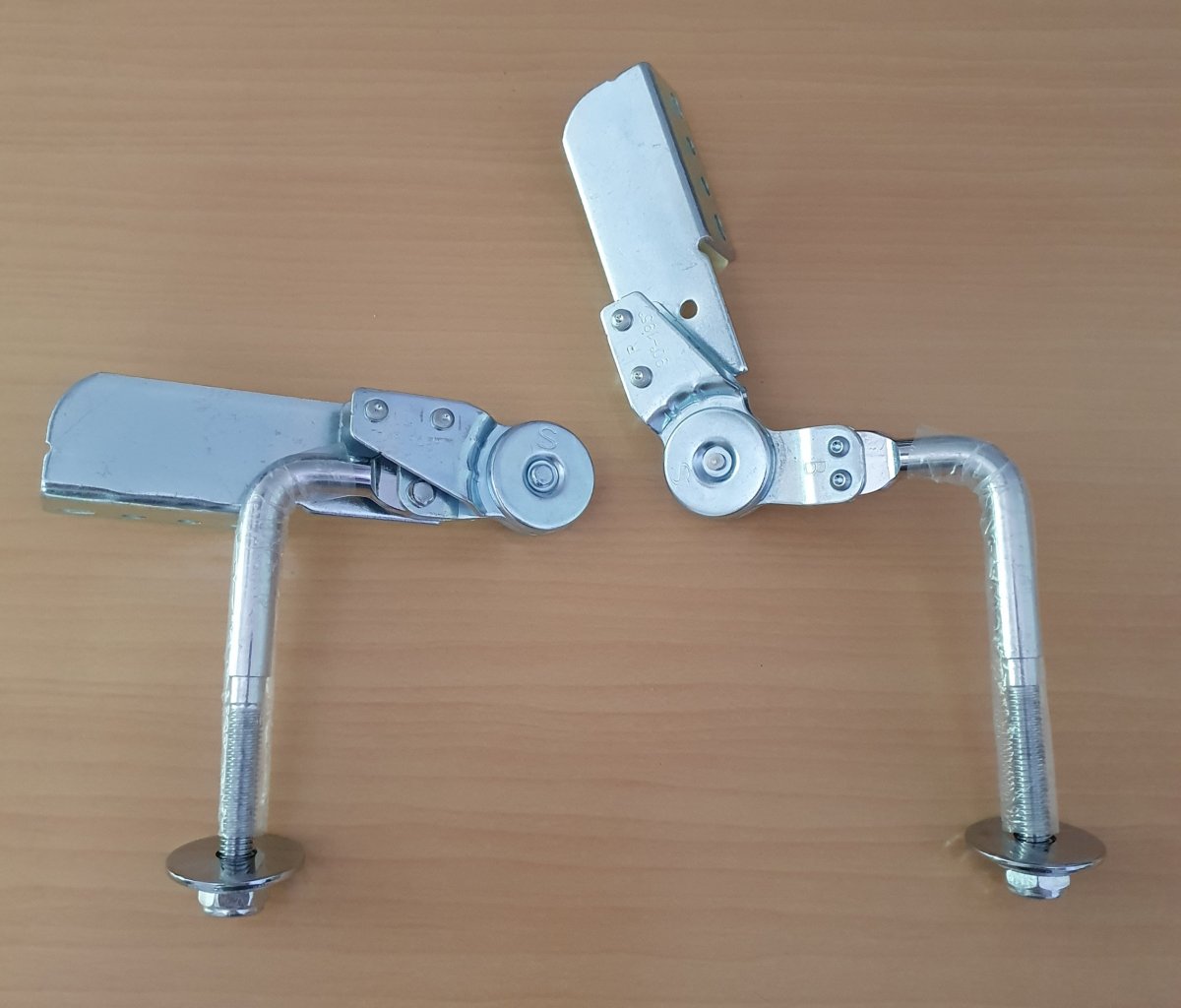 TETIERA REGLABILA T04-SK166-1C